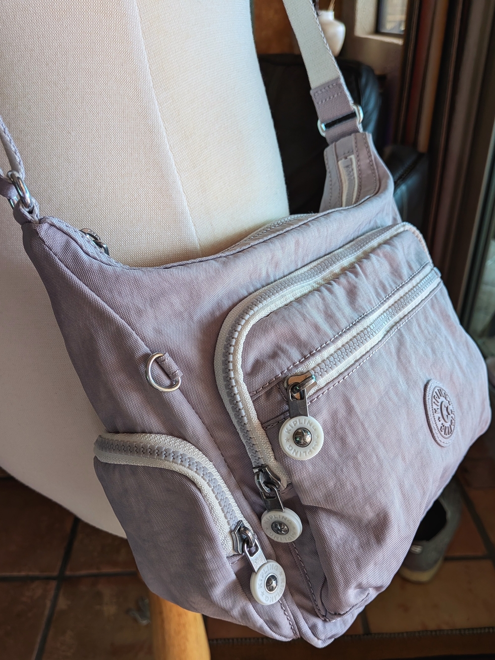 Kipling Gabbie Small Soft Grey/Lilac Multi Pocket Crossbody Bag